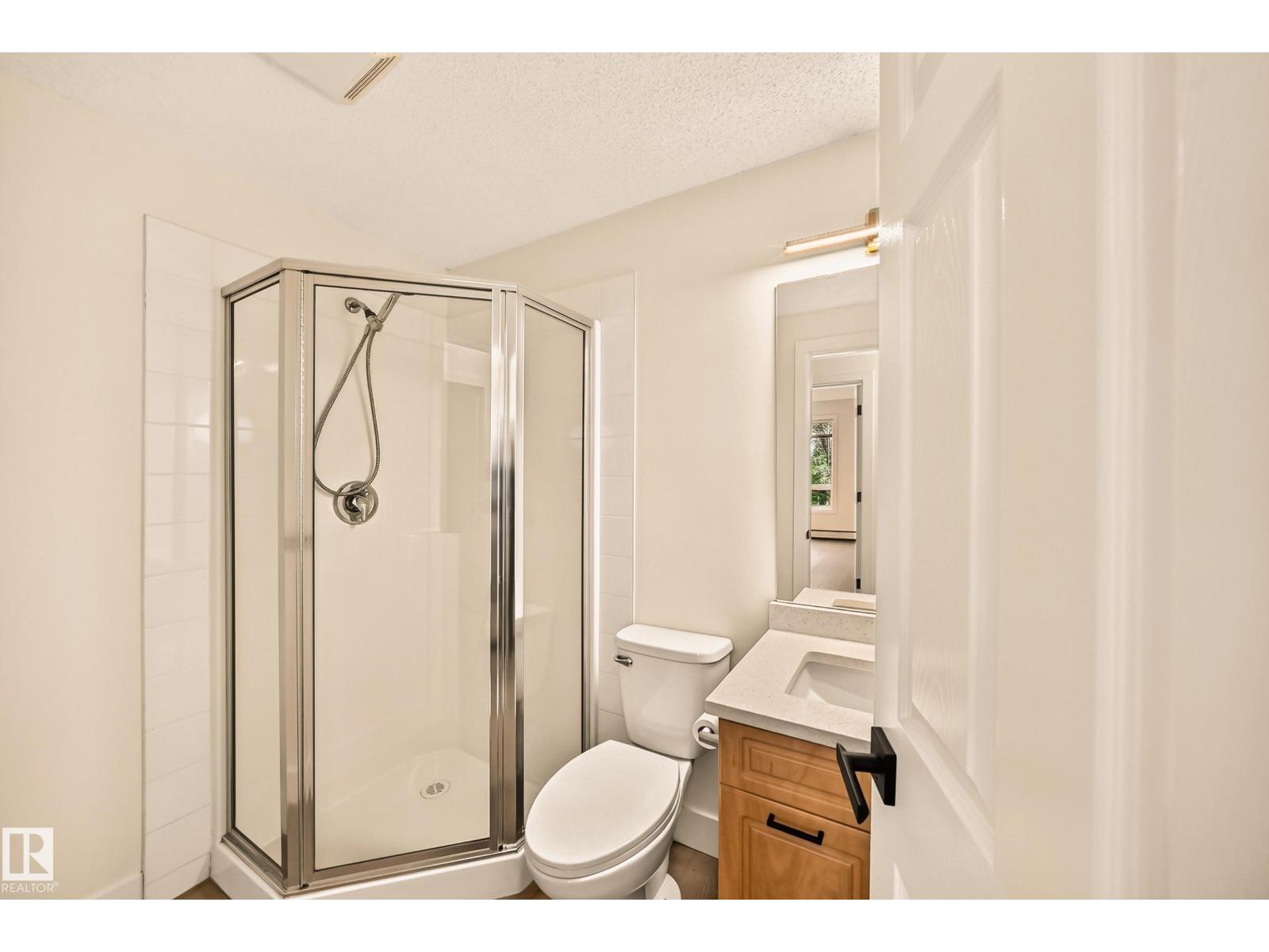 #323 6315 135 AV NW - 27