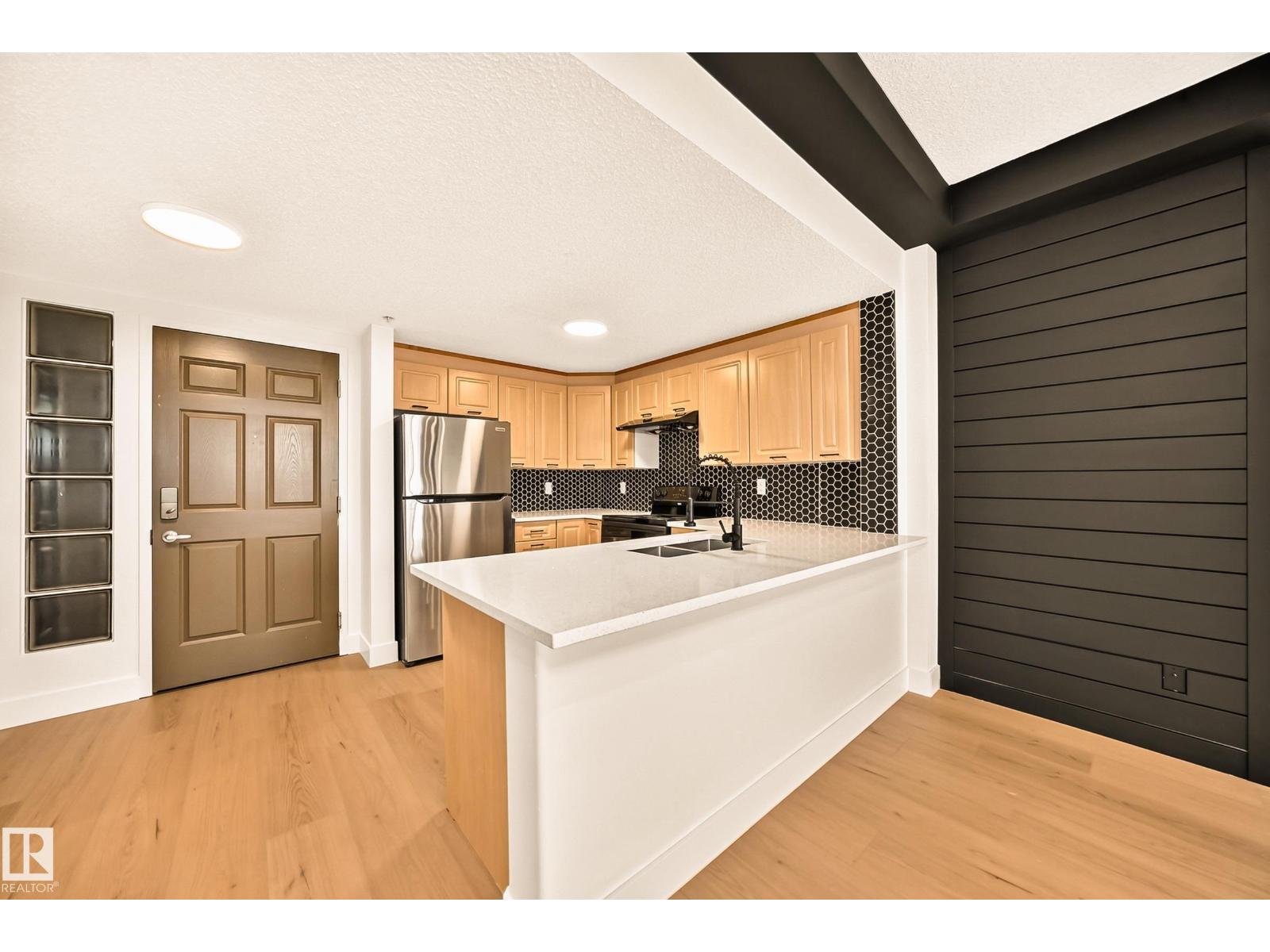 #323 6315 135 AV NW - Image 9