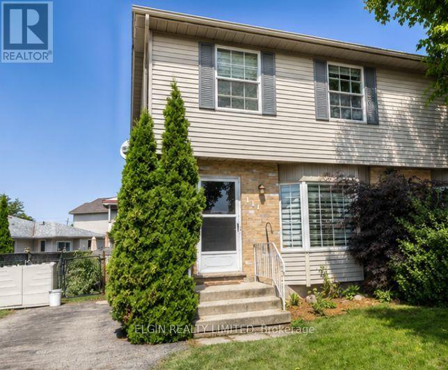 111 MANOR ROAD - 1