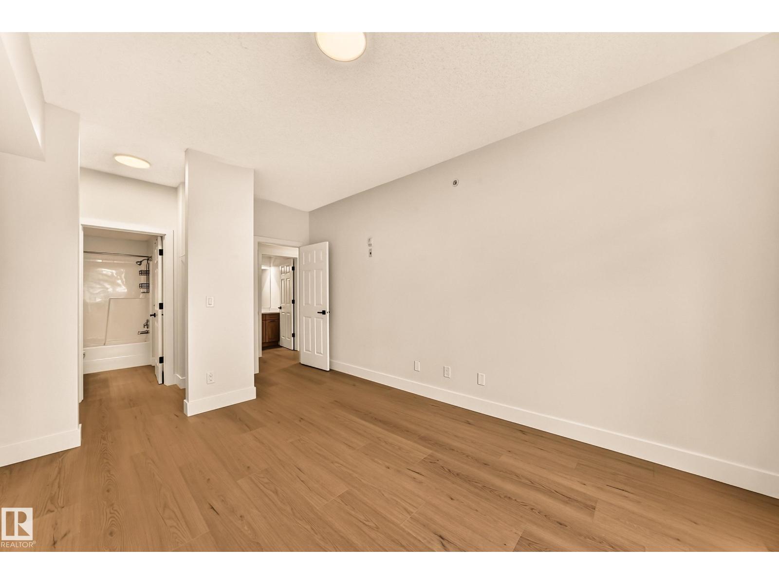 #323 6315 135 AV NW - 16
