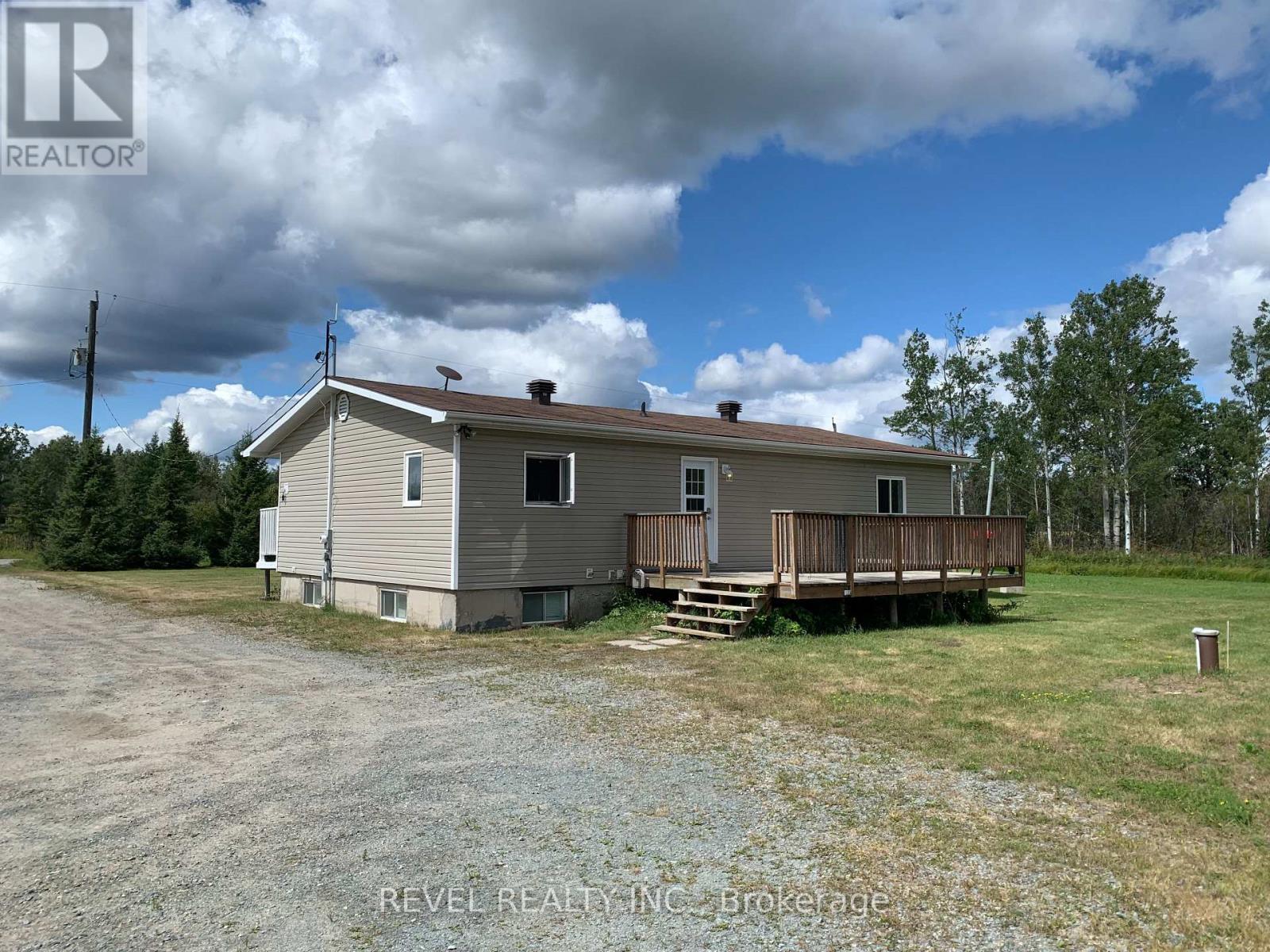 1040 MAHONEY ROAD - Image 30