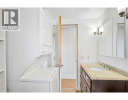 804 Center Street, Carstairs, AB T0M0N0 Photo 13