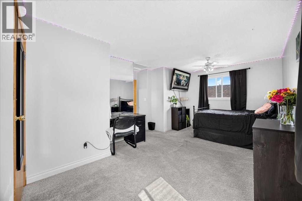 80 Templevale Way NE - 25