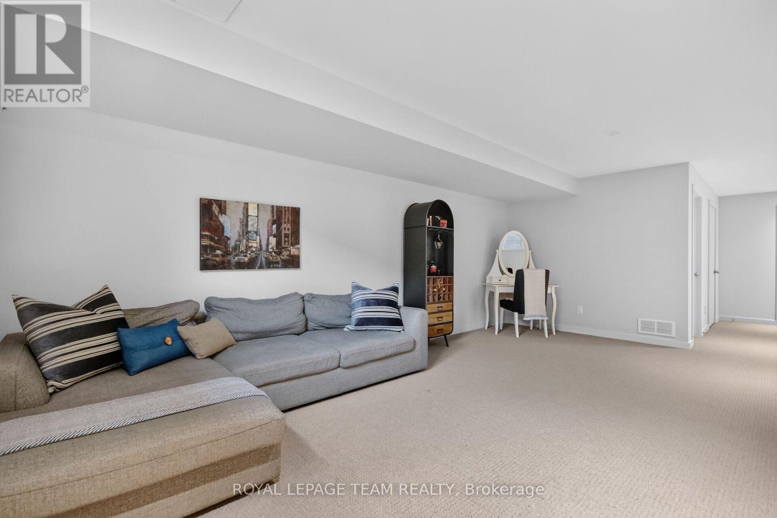 140 LARIMAR CIRCLE - Image 46