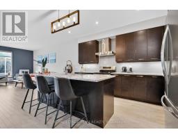 Kitchen - 140 Larimar Circle, Ottawa, ON K1X0B6 Photo 11