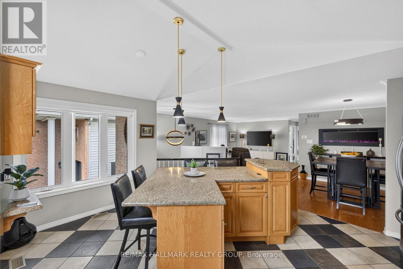 139 CASTLE GLEN CRESCENT - Image 13