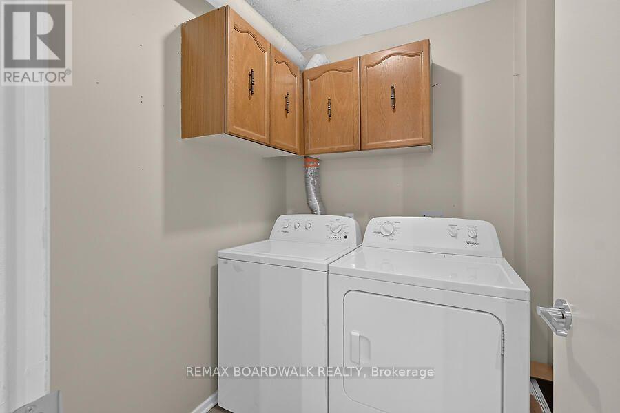 24B SHEHYN LANE - 17