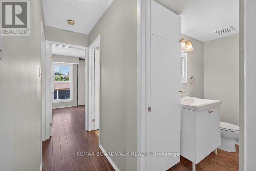 24B SHEHYN LANE - 18