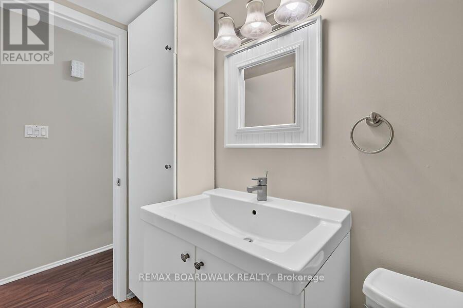 24B SHEHYN LANE - 23