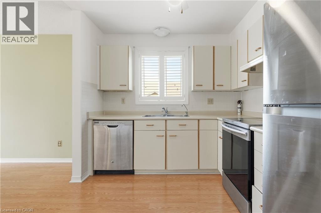 #68 122 BUNTING Road - Image 9