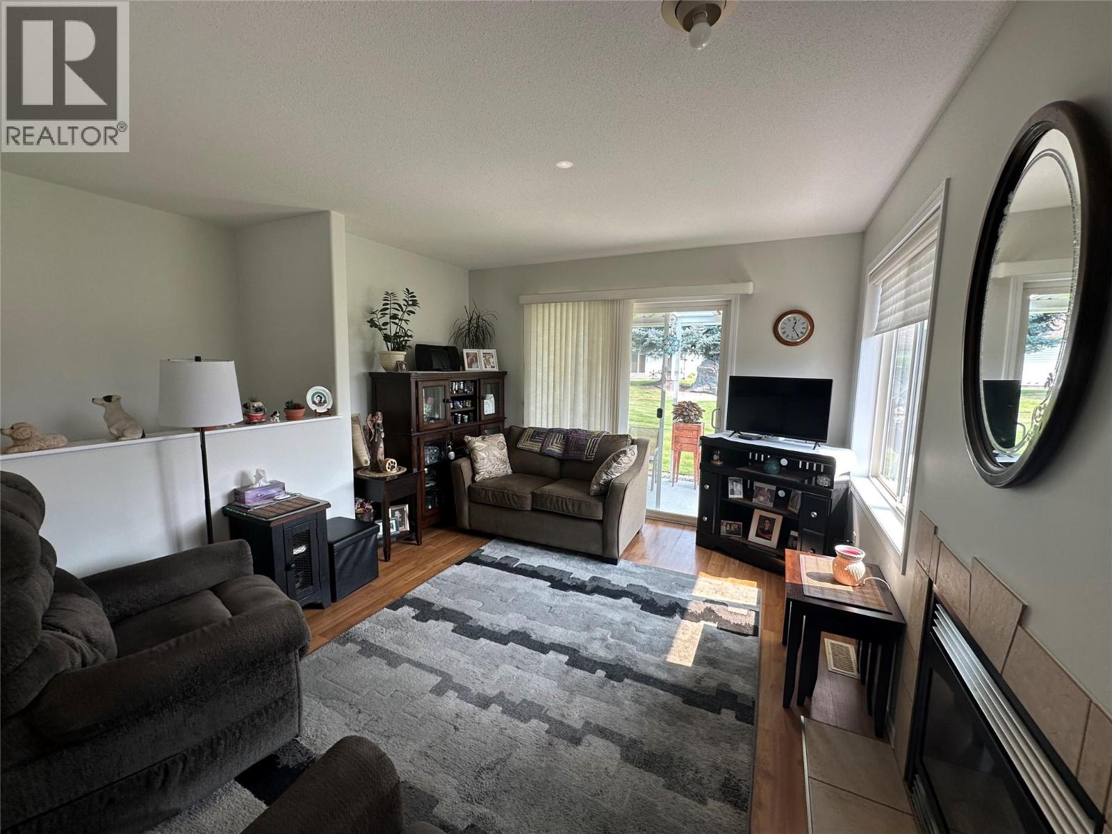 7186 Wright Way - 5