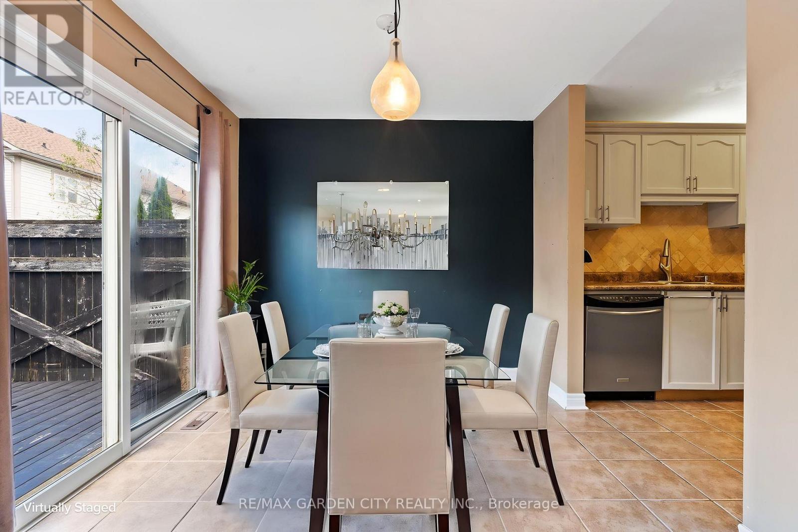 401 WRIGHT CRESCENT - 7