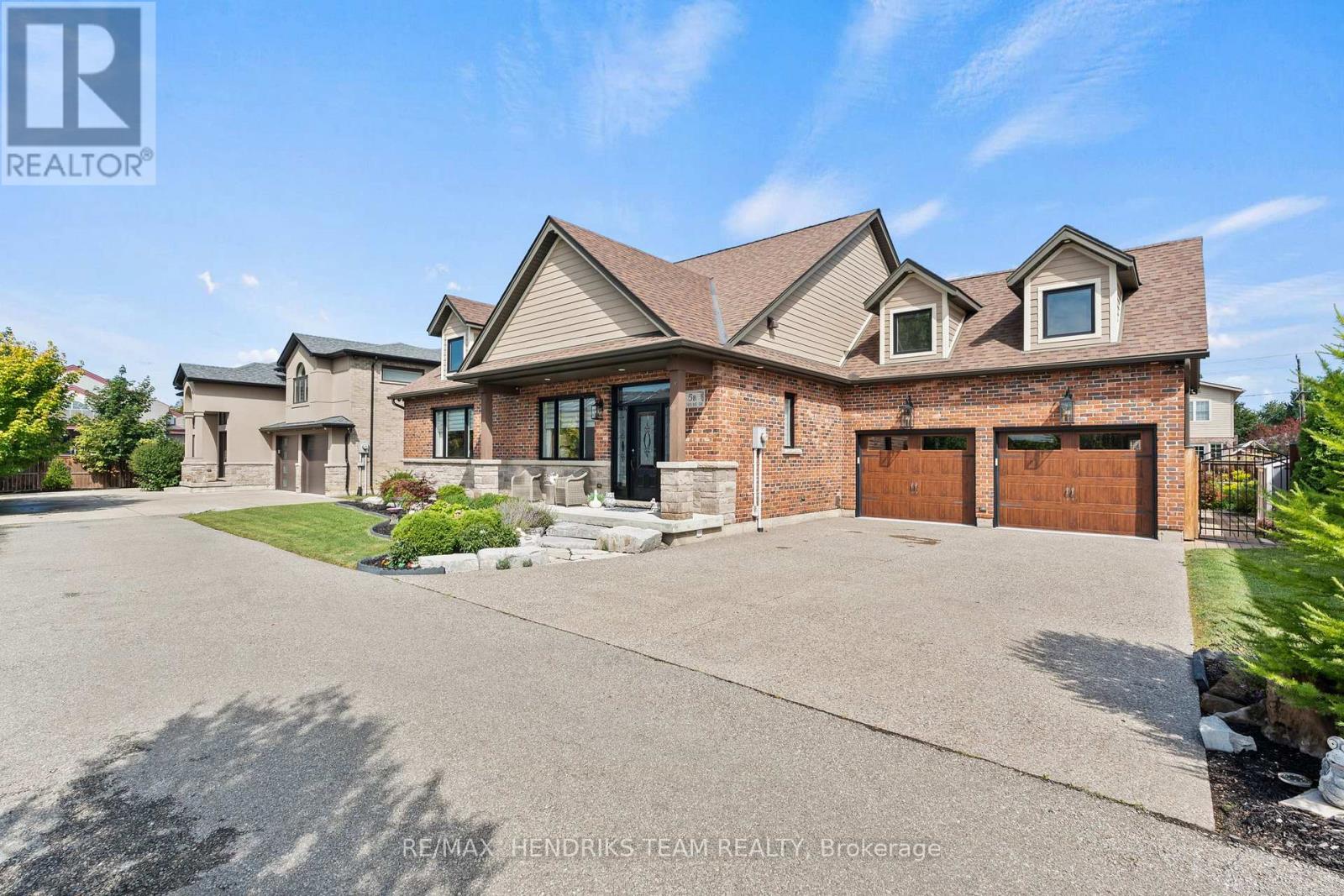 5B WILHOLME DRIVE - 2