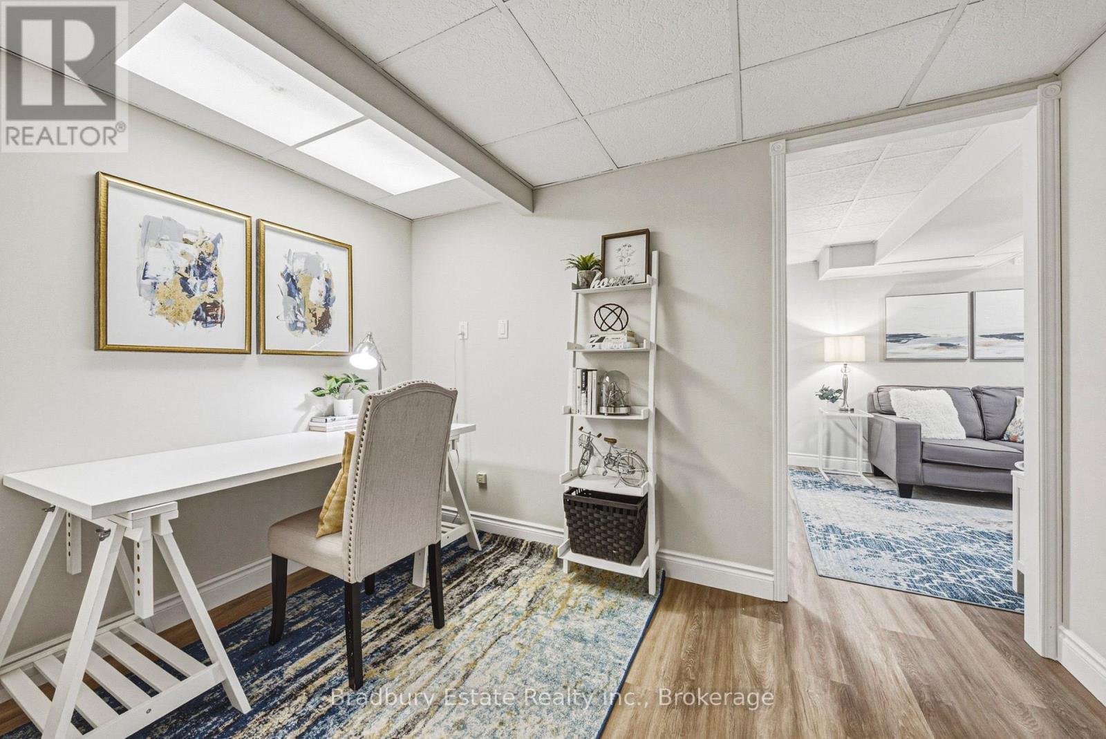 #26 1205 LAMBS COURT - Image 31