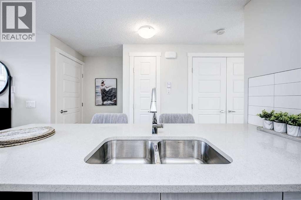 #502 24 Park Street - Image 15