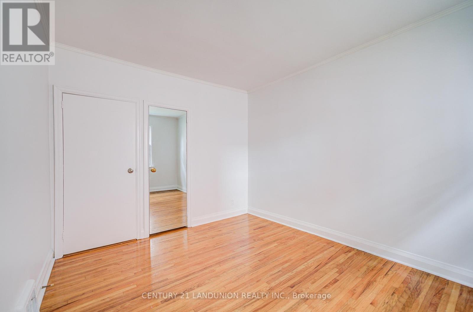 200 ELMHURST AVENUE - 24