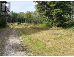 181 Chemaushgon Road, Bancroft, ON K0L1C0 Photo 11