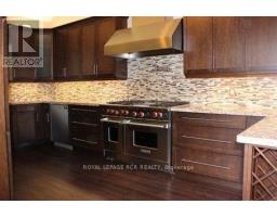 Laundry room - 986 15th Side Road, King, ON L7B1K5 Photo 9