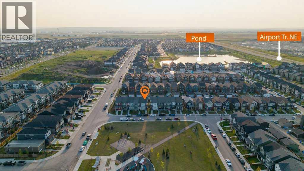 25 Savanna Manor NE - 1