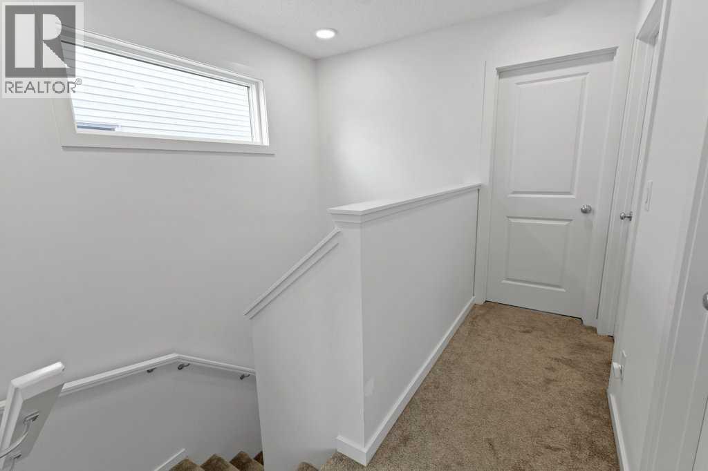25 Savanna Manor NE - 22