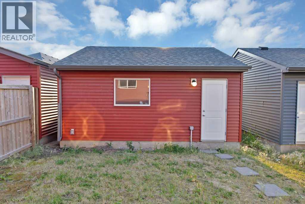 25 Savanna Manor NE - 40