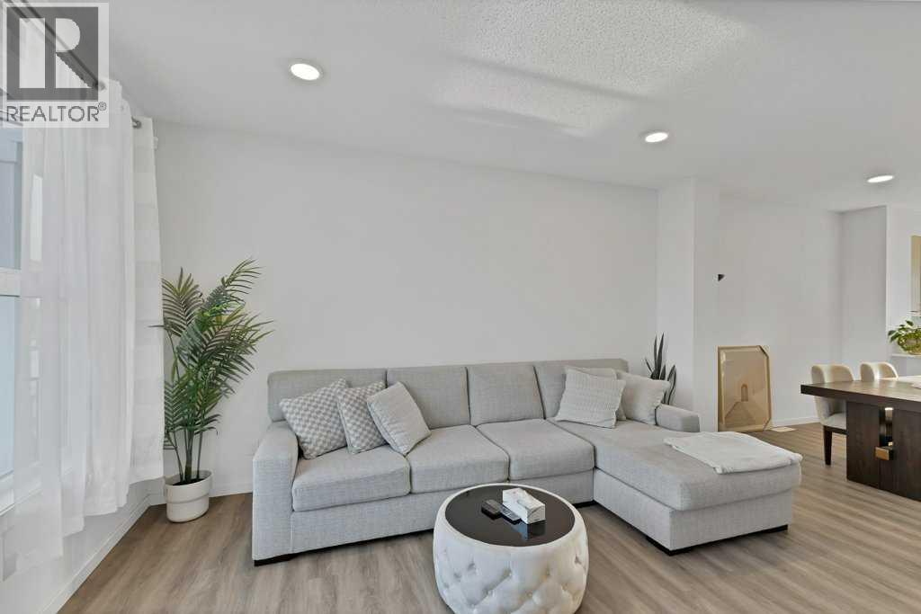 25 Savanna Manor NE - 7