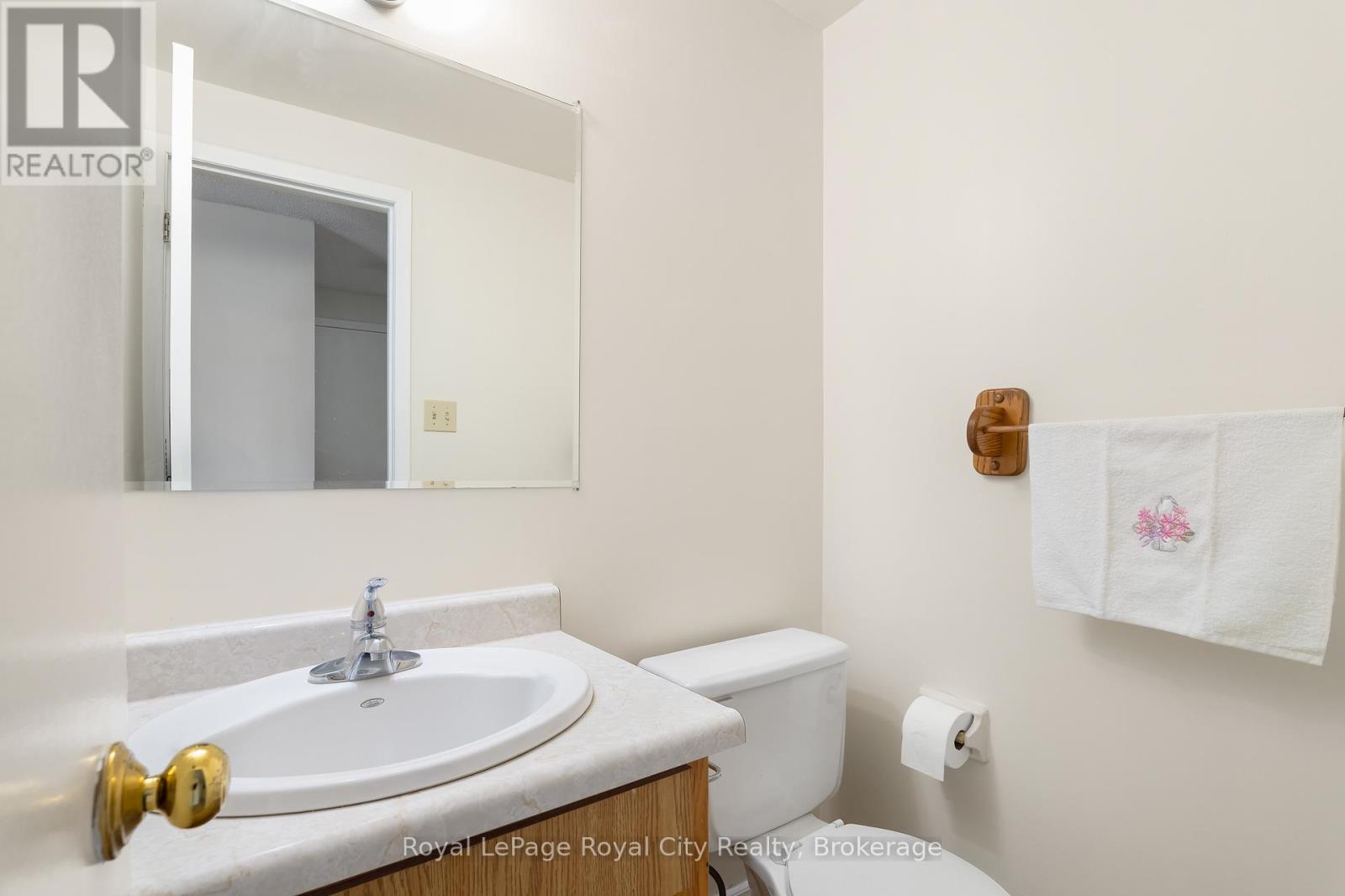 121 IMPERIAL ROAD N - 18
