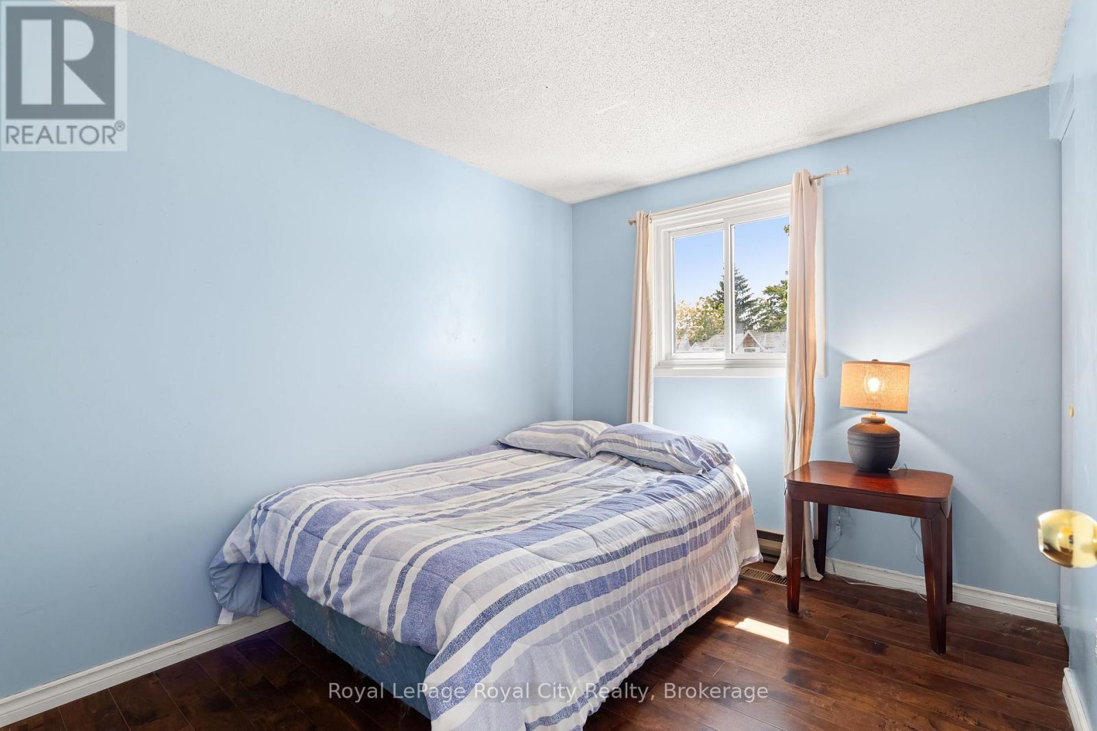 121 IMPERIAL ROAD N - Image 26