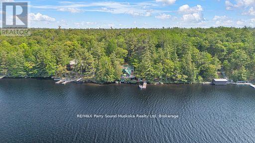 124 HEALEY LAKE WATER - 31