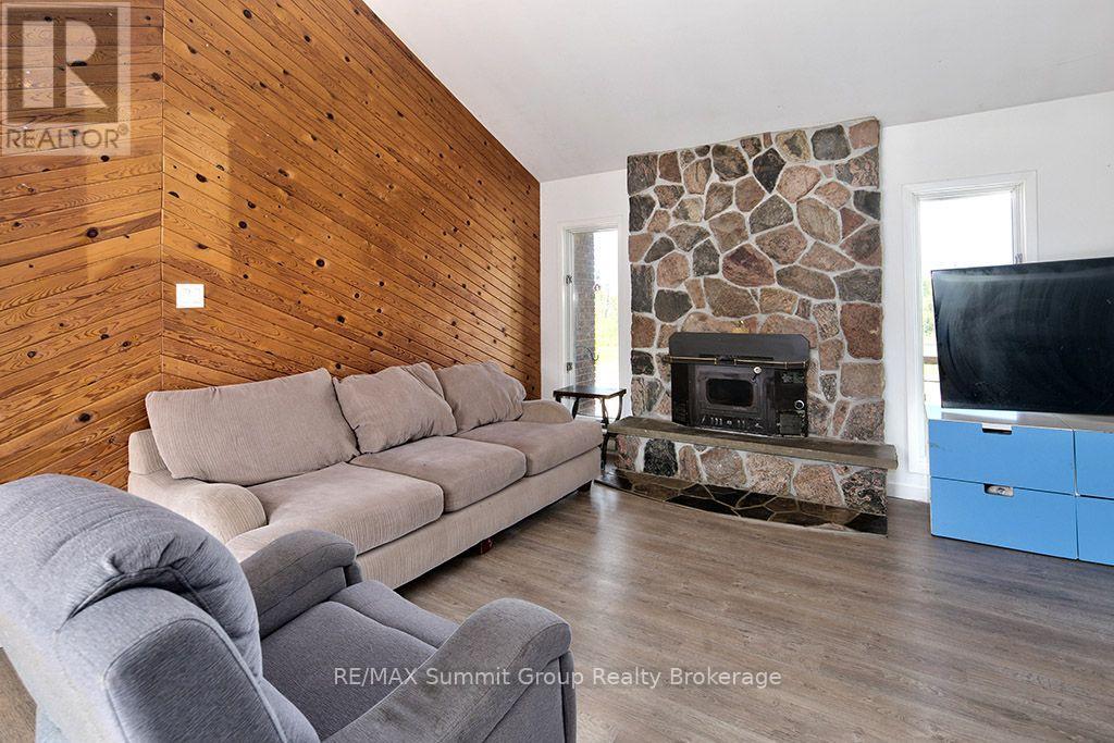 449686 10TH CONCESSION ROAD - Image 4