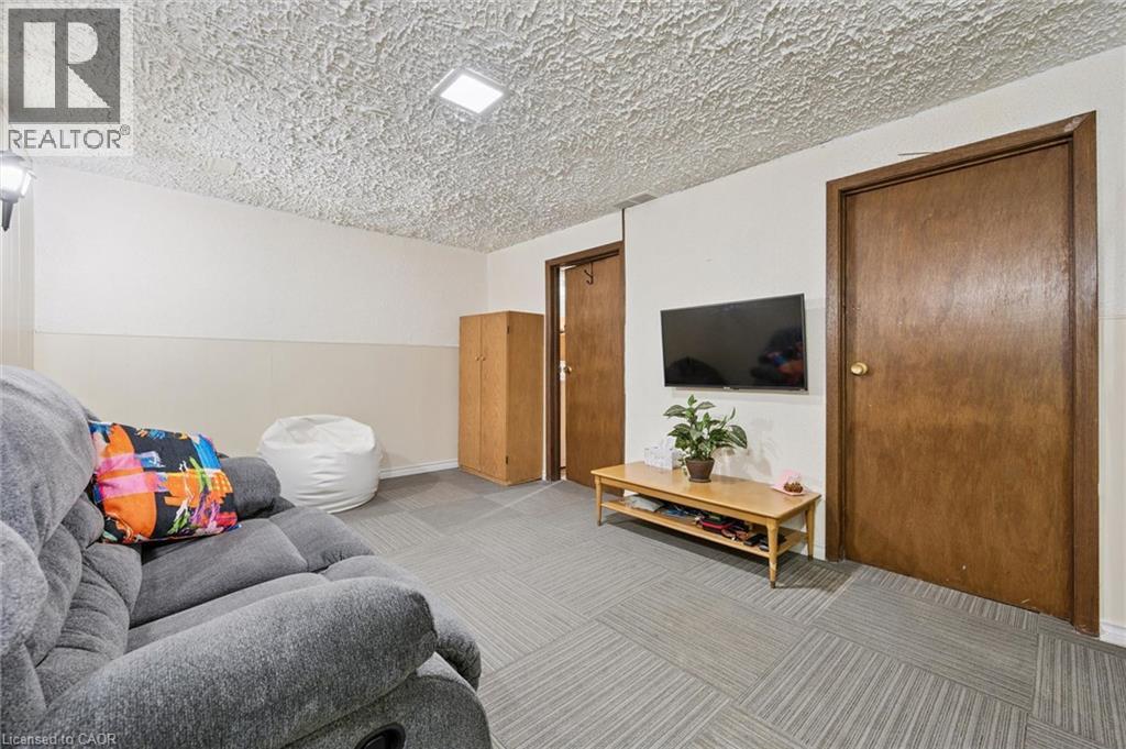 #53 46 CEDARWOODS Crescent - Image 29