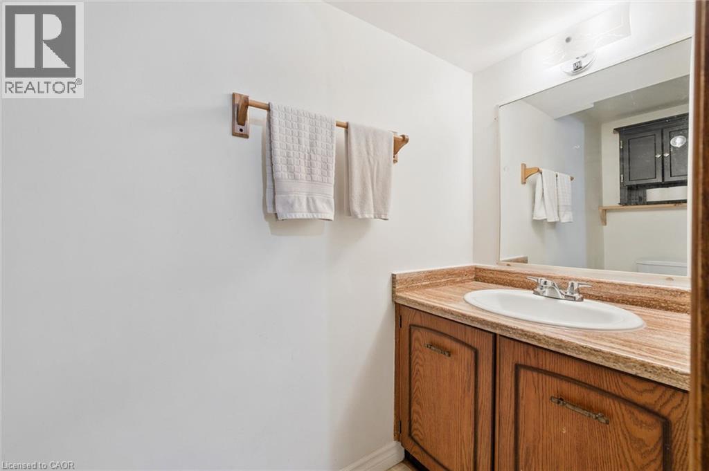 #53 46 CEDARWOODS Crescent - Image 31