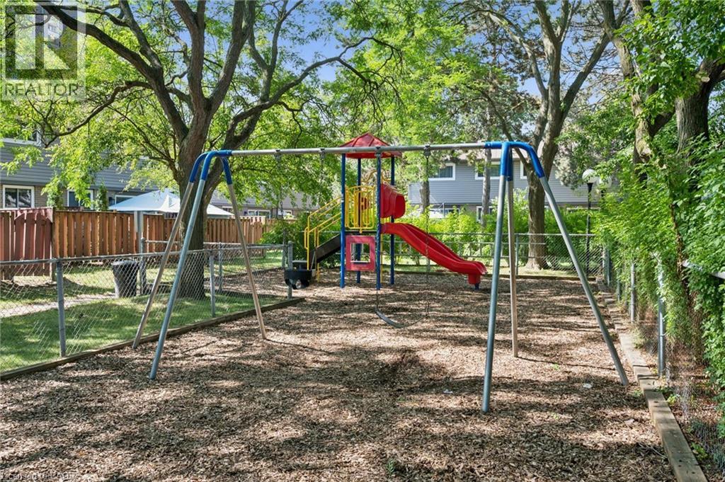 #53 46 CEDARWOODS Crescent - Image 40