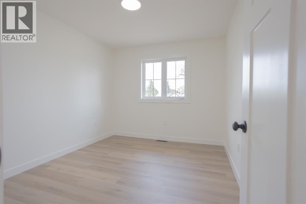 1029 7 Avenue - 13