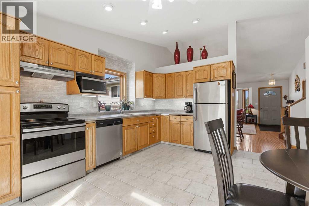 46 Atkinson Crescent - 11