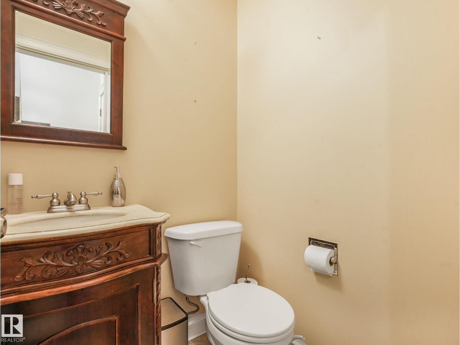 10912 5 AV SW - 28