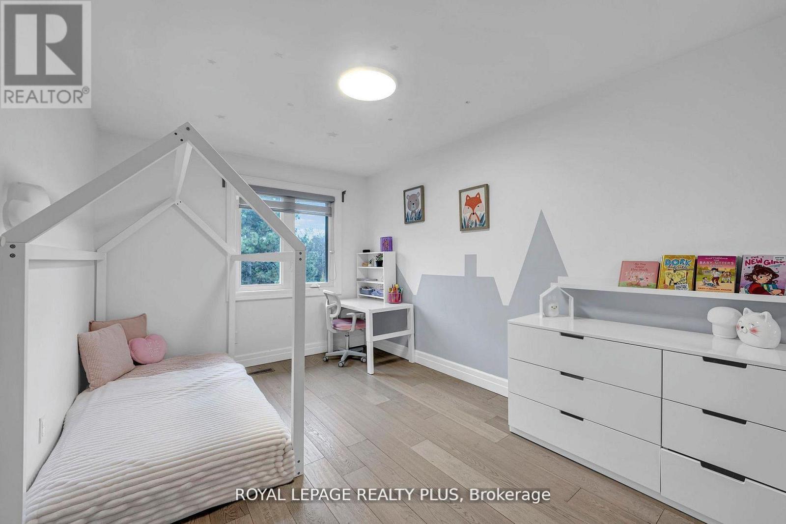 #20 1755 RATHBURN ROAD E - Image 31