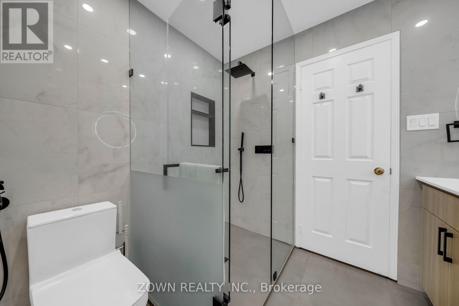 5253 BUSHELGROVE CIRCLE - Image 36