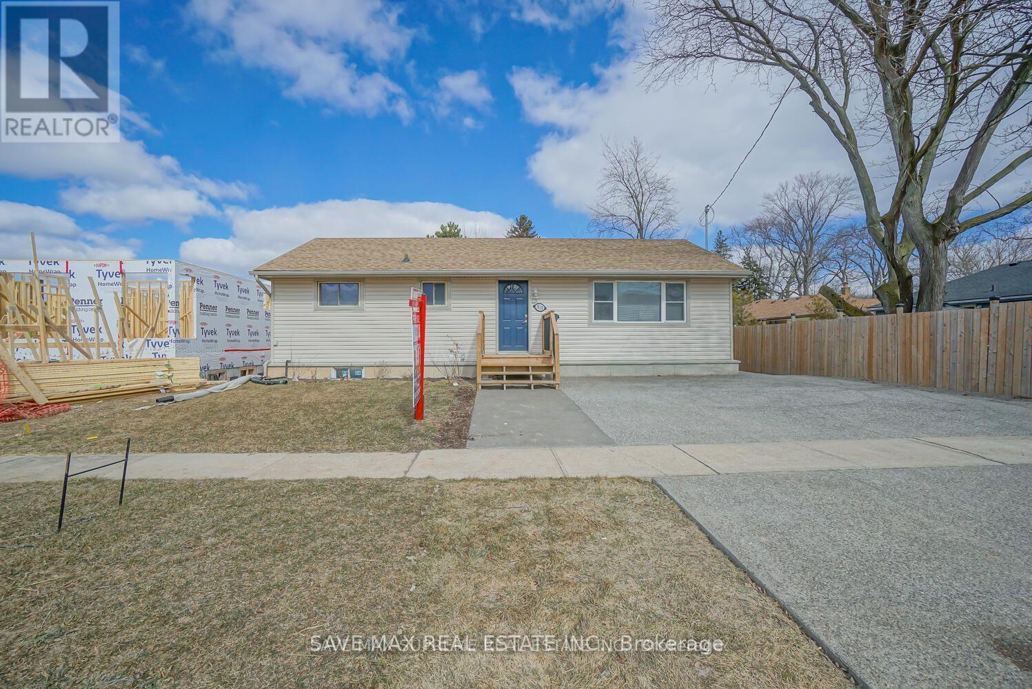 7631 WAYNE STREET - 3