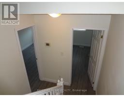 49 - 211 Veronica Drive, Kitchener, ON N2A2R8 Photo 11