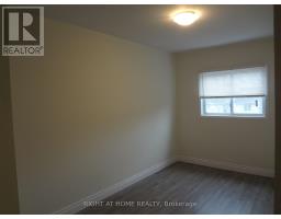 49 - 211 Veronica Drive, Kitchener, ON N2A2R8 Photo 8