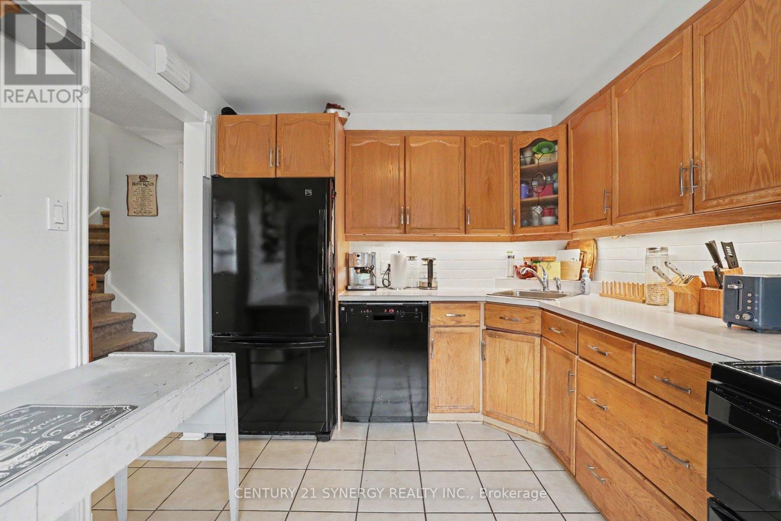 909D ELMSMERE ROAD - Image 5