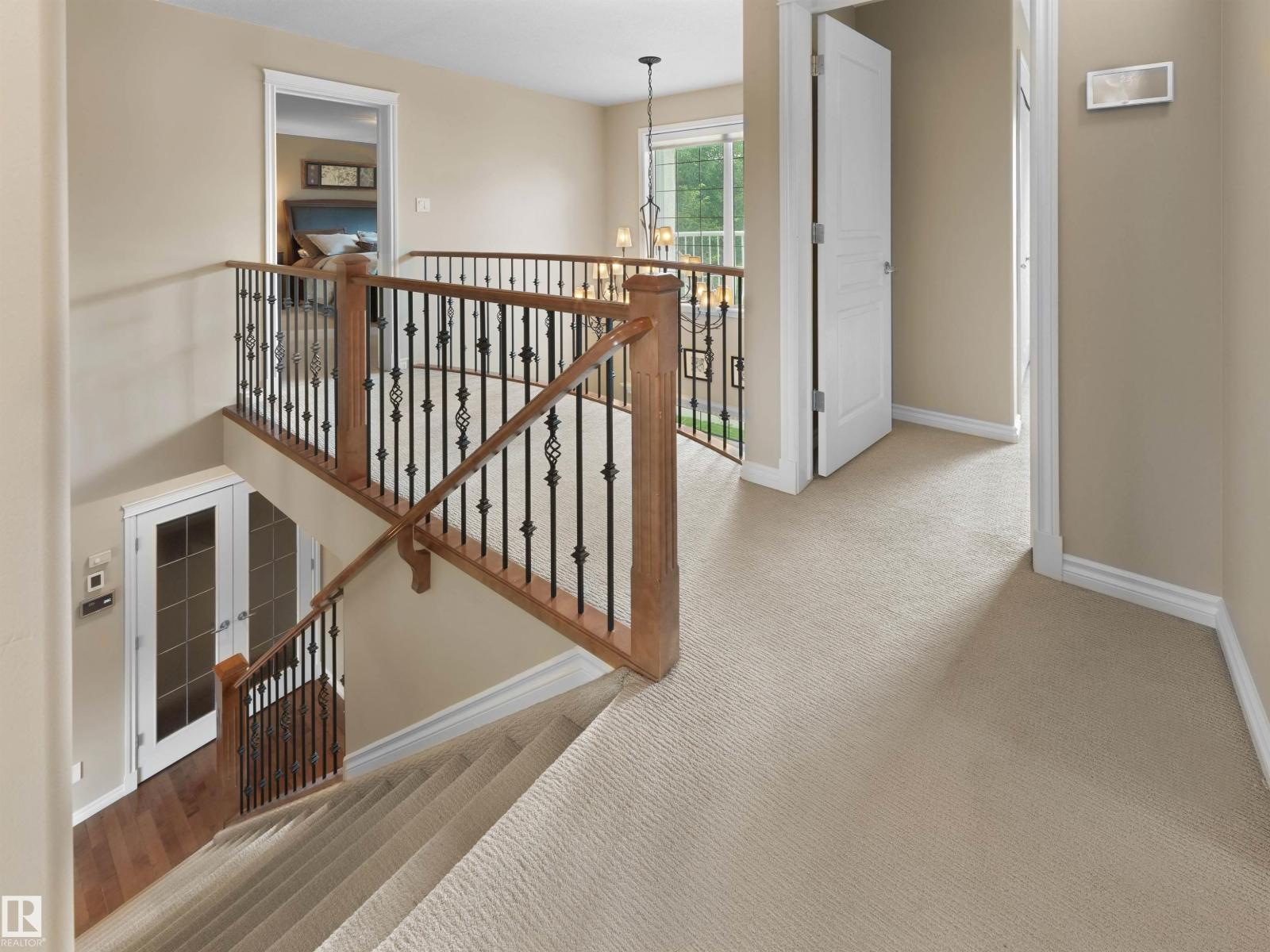 202 SASKATCHEWAN DR S NW - Image 21