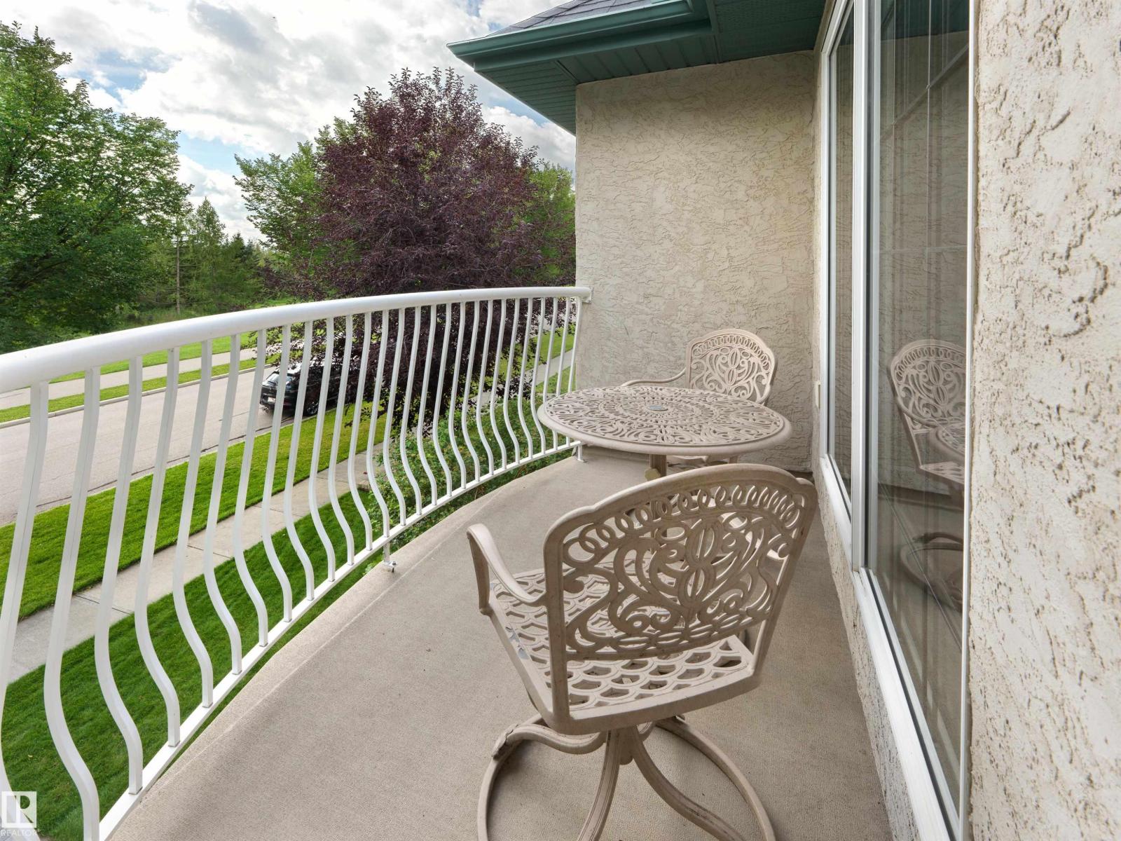 202 SASKATCHEWAN DR S NW - Image 37