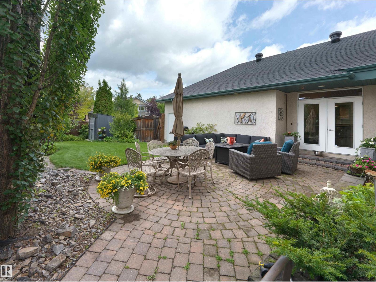 202 SASKATCHEWAN DR S NW - Image 38