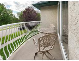 202 Saskatchewan Dr S Nw, Edmonton, AB T6G2W6 Photo 37