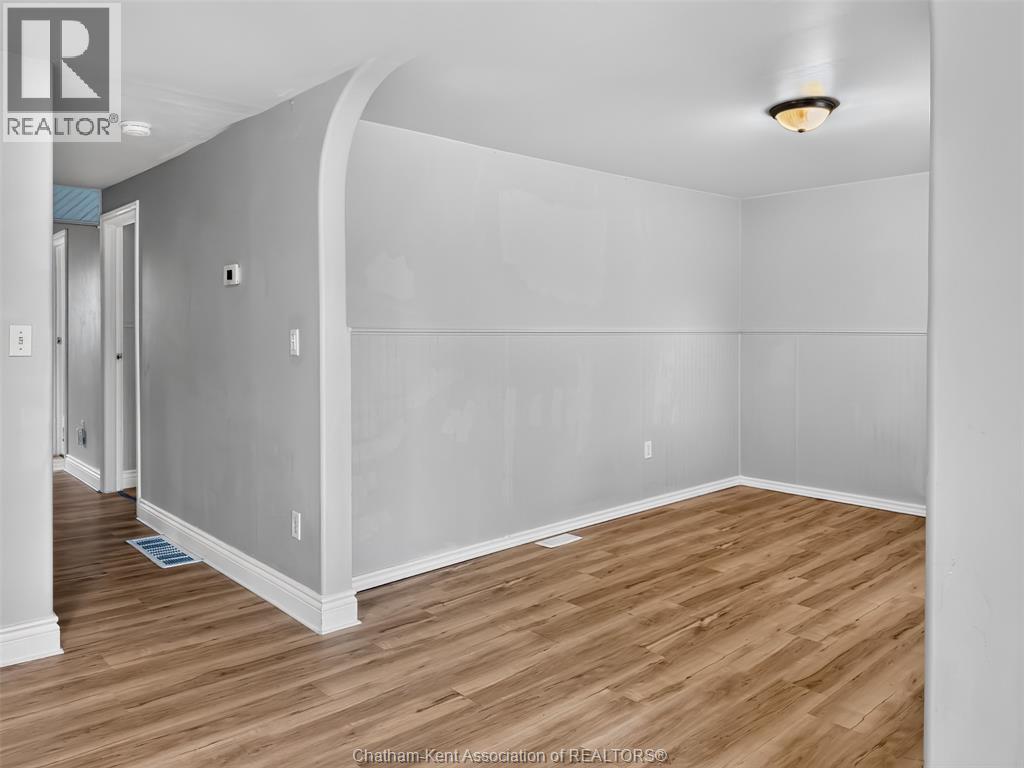 21031 QUEEN STREET - Image 11