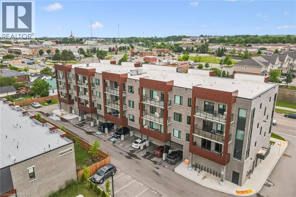 #203 408 DUNDAS Street S - 1