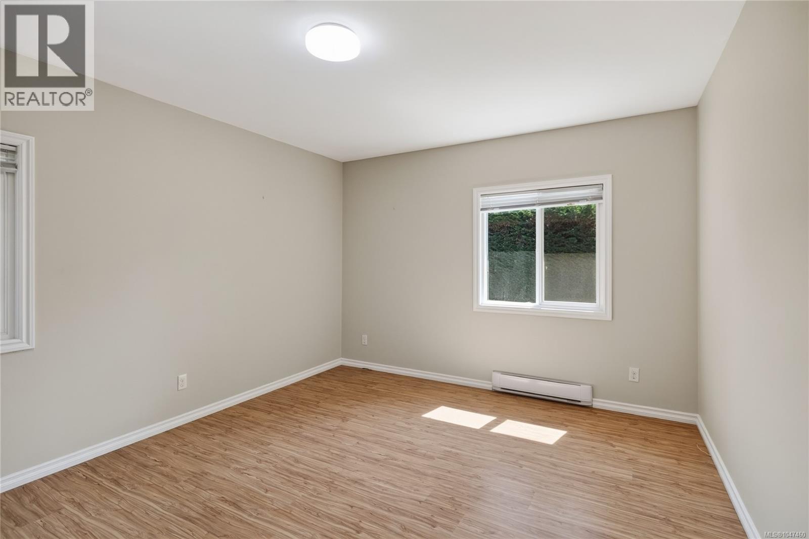 3627 Cedardale Rd - Image 7