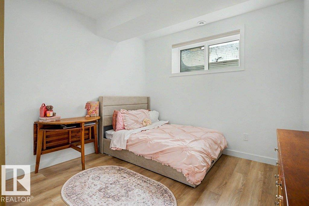 66 FENWYCK BV - Image 36